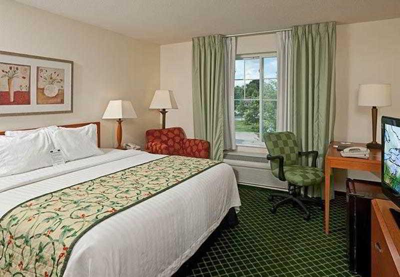 Fairfield Inn & Suites By Marriott Brunswick Freeport Szoba fotó